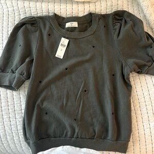 Anthropology t. la short puff sleeve sweatshirt. Sz M